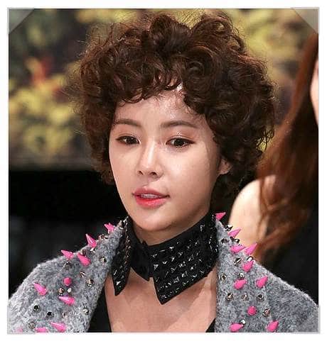 √41+ Trend Model Rambut Pendek & Panjang Wanita Korea 2019
